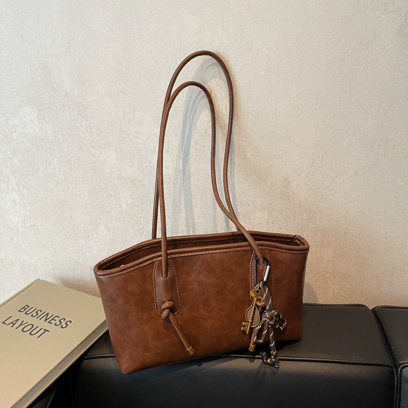 👝Women's Elegant Solid Color Large Capacity Shoulder Bag