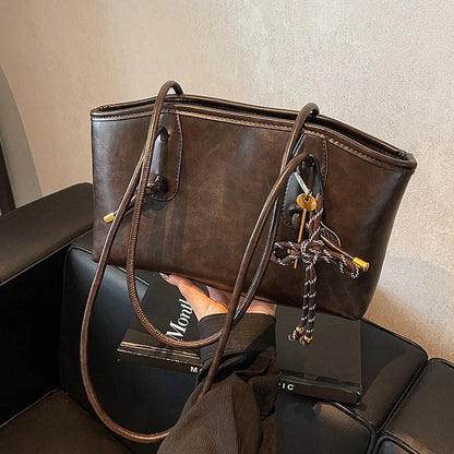 👝Women's Elegant Solid Color Large Capacity Shoulder Bag