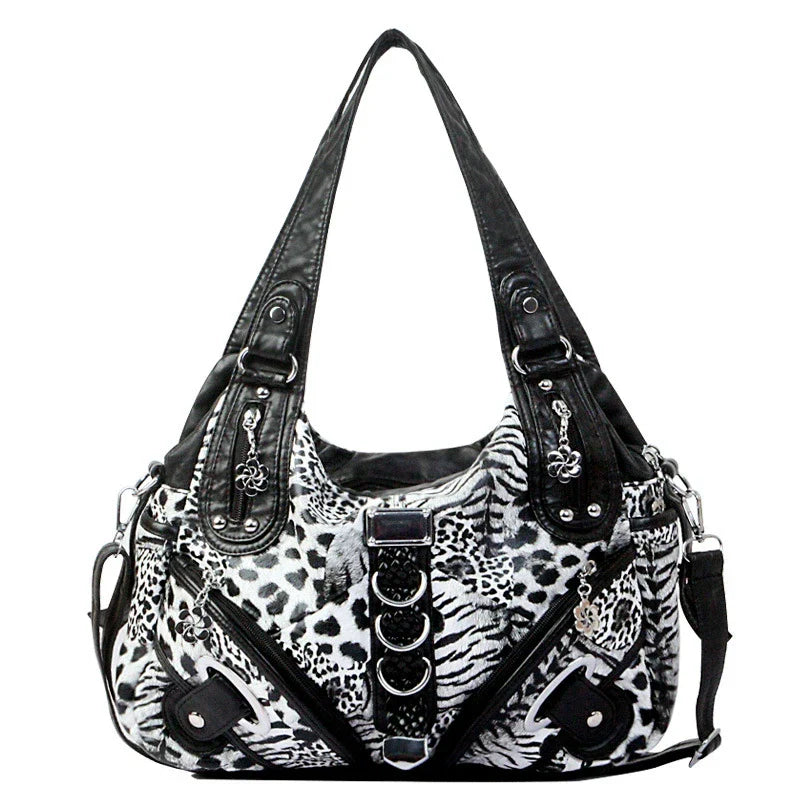 👜 Soft PU Leather Hobo Shoulder Bag — ✨ Quiet-Luxury Style, Zip Closure, and Effortless Everyday Carry